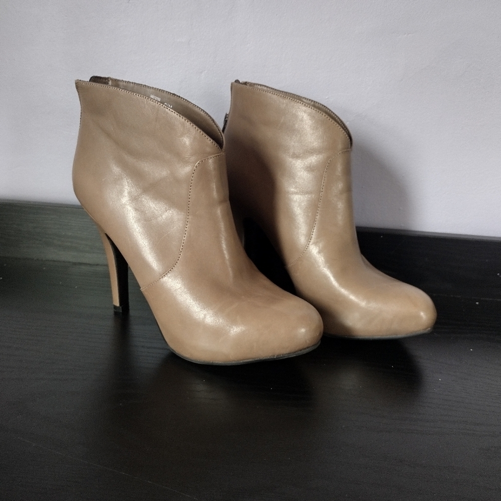 Women's Me Too High Heels
